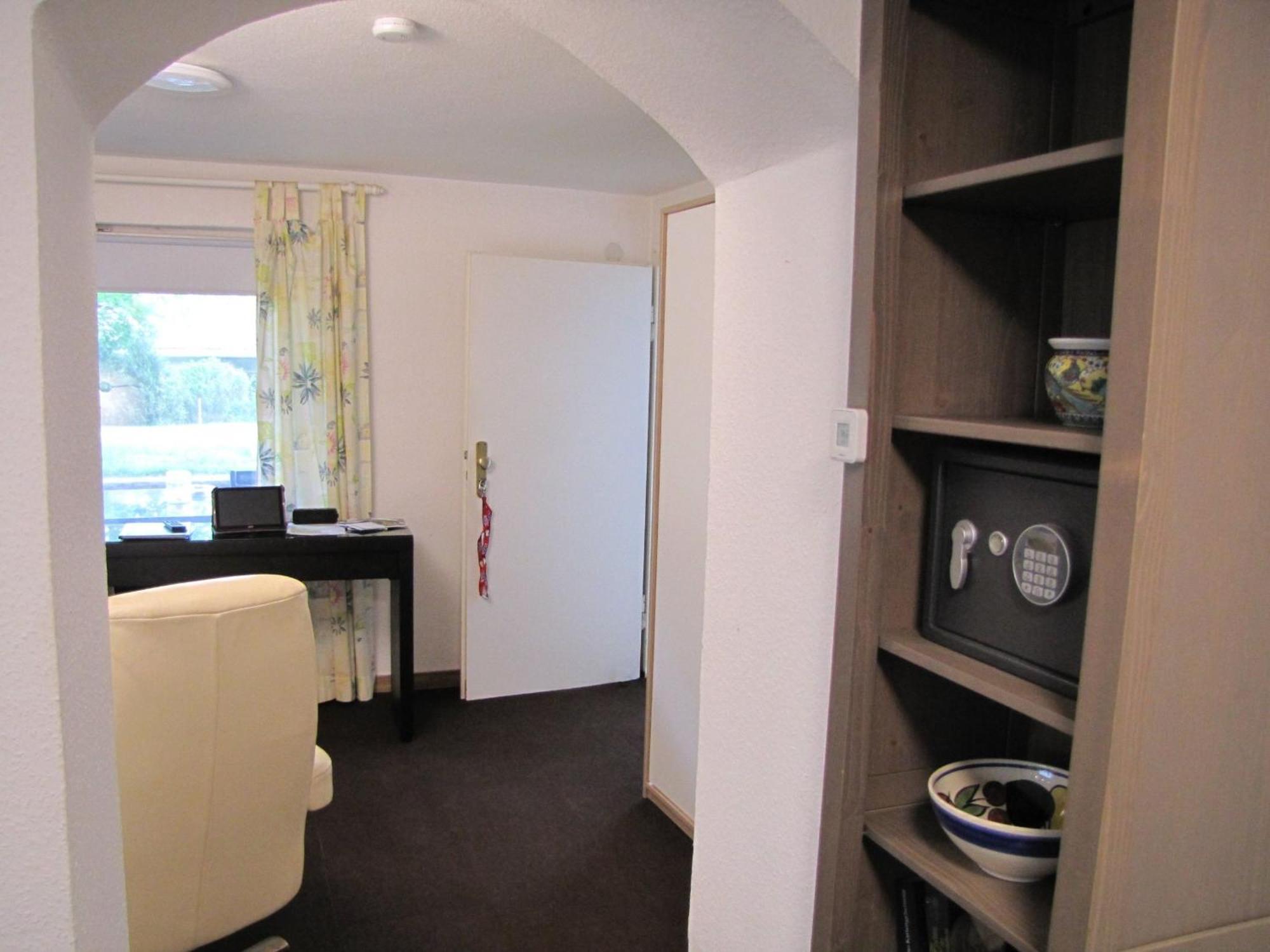 Apartment Hugo37 Am Bergpark Kassel Ngoại thất bức ảnh